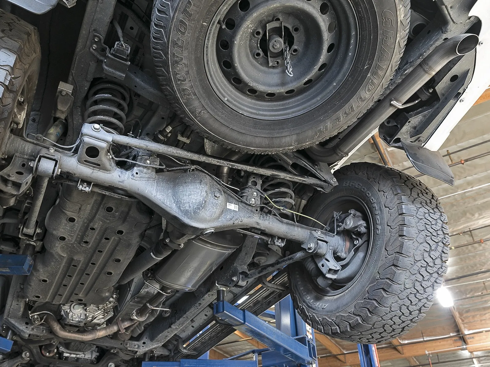 aFe - MACH Force-Xp Hi-Tuck 2-1/2 IN 409 Stainless Steel Cat-Back Exhaust System - 5th Gen 4Runner