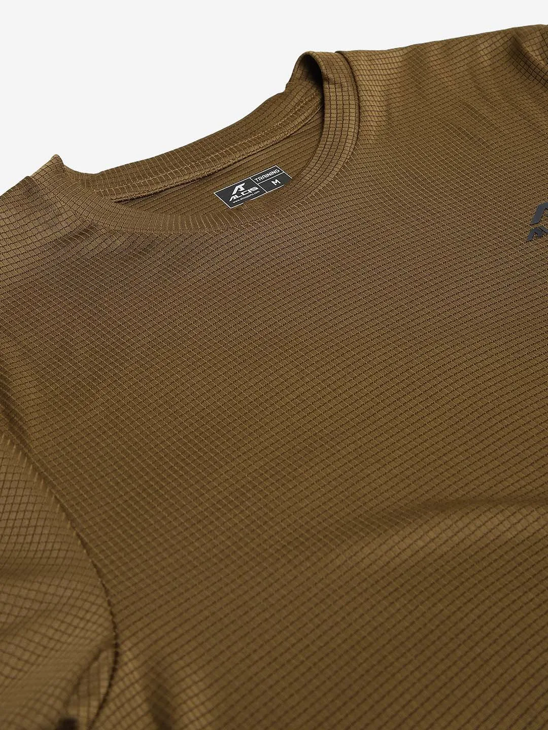 Alcis Men Olive Green Self Checked Round Neck Training T-shirt