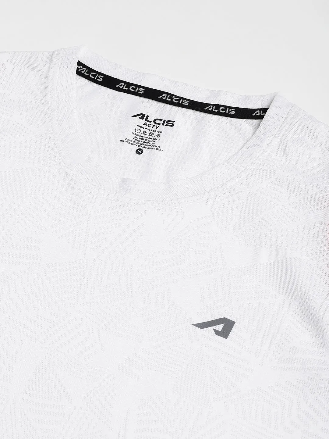 Alcis Men White Jacquard Mesh Anti-Static Slim-Fit Round Neck Training T-Shirt