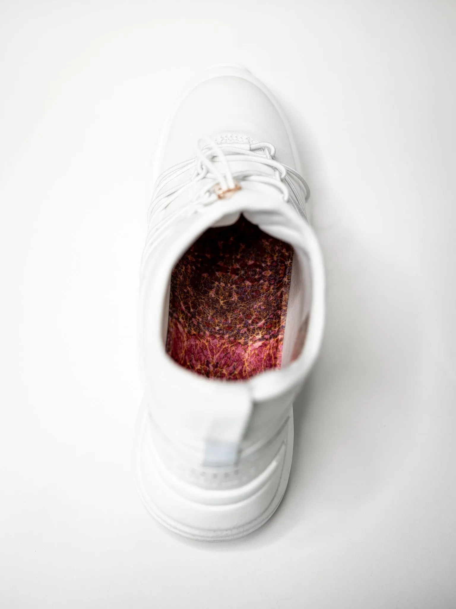 Classic Wave Sneaker