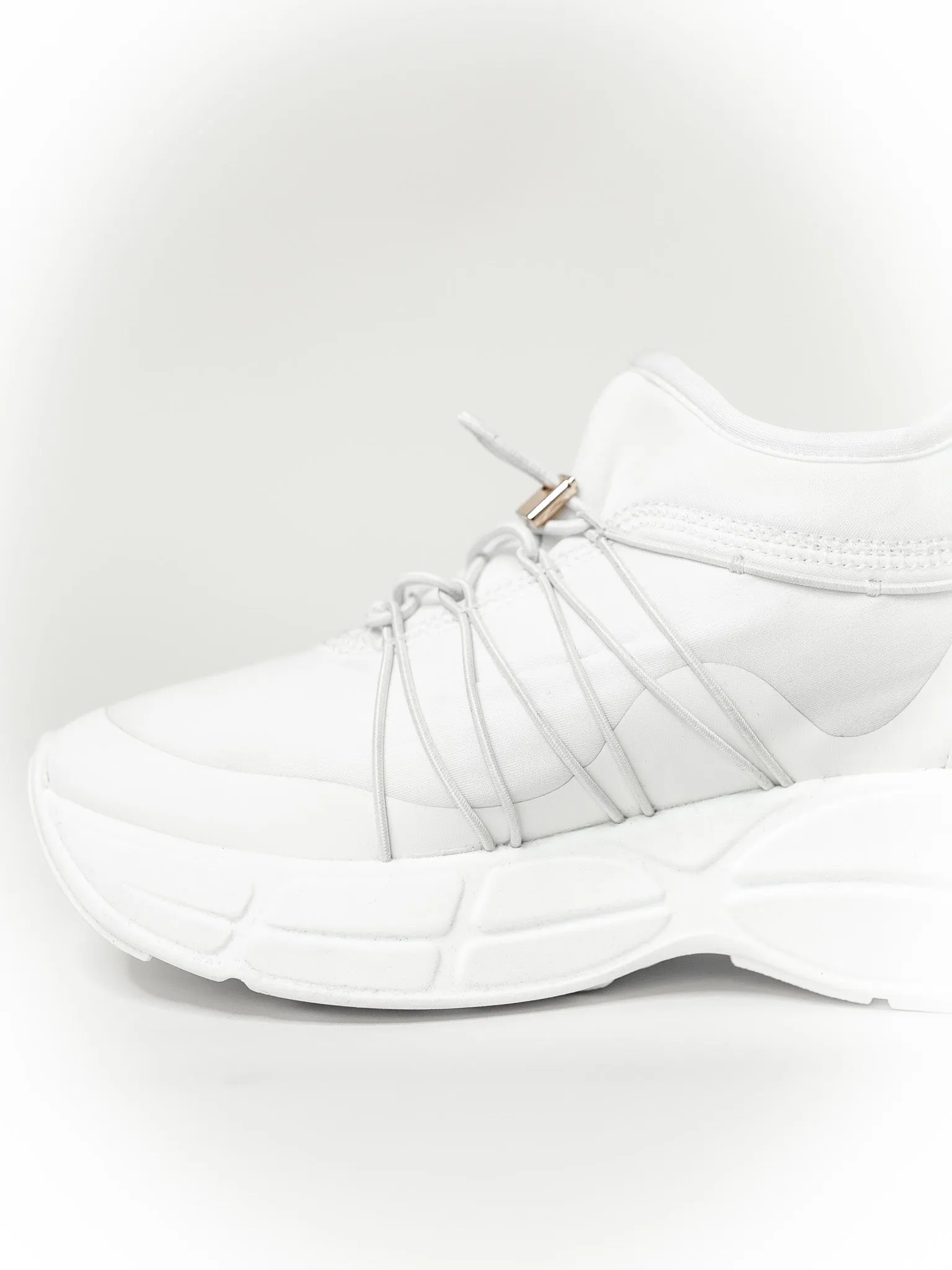 Classic Wave Sneaker