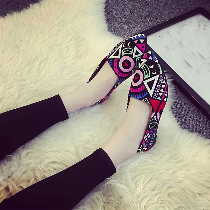 Colorful Tidal Lazy Slip on Shoes For Women. Shallow Flat Bottom