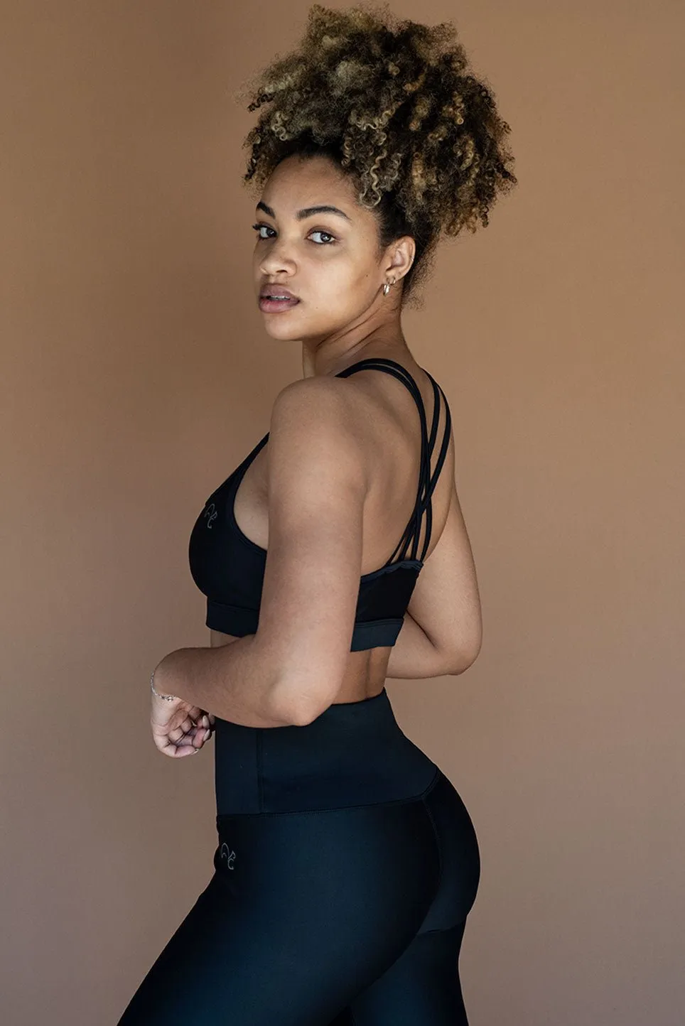Eco Strappy Sports Bra - Black