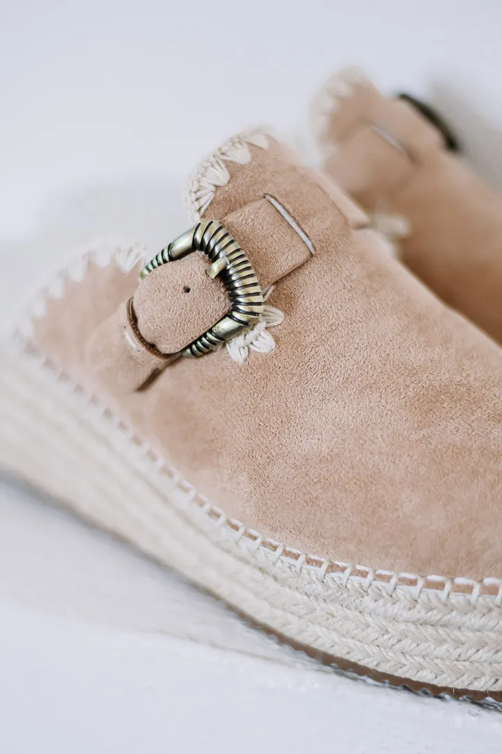 Edith Clog Raffia Slip On Mule