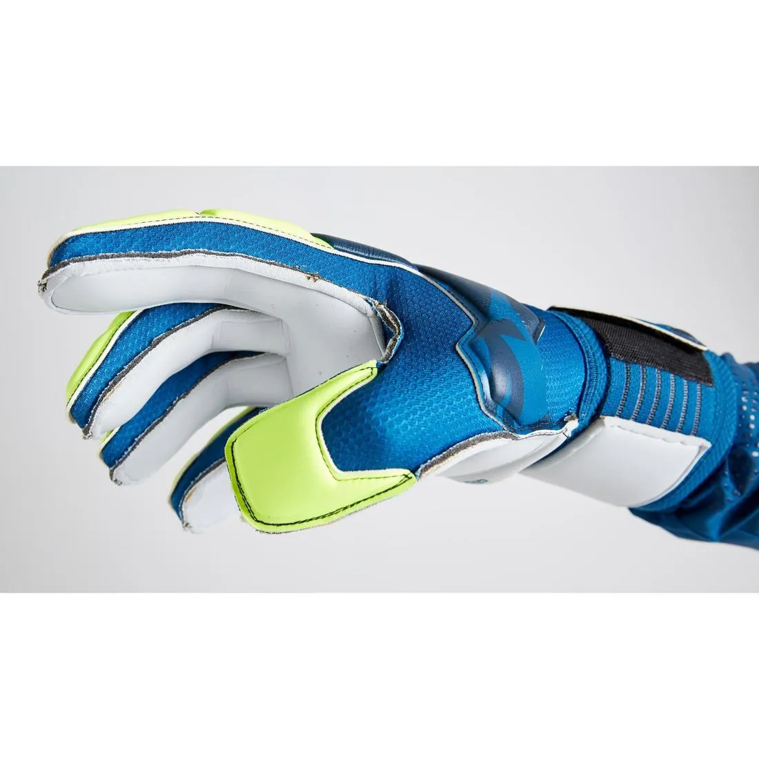 F500 Shielder Kids' Football Goalkeeper Gloves - Blue/Yellow