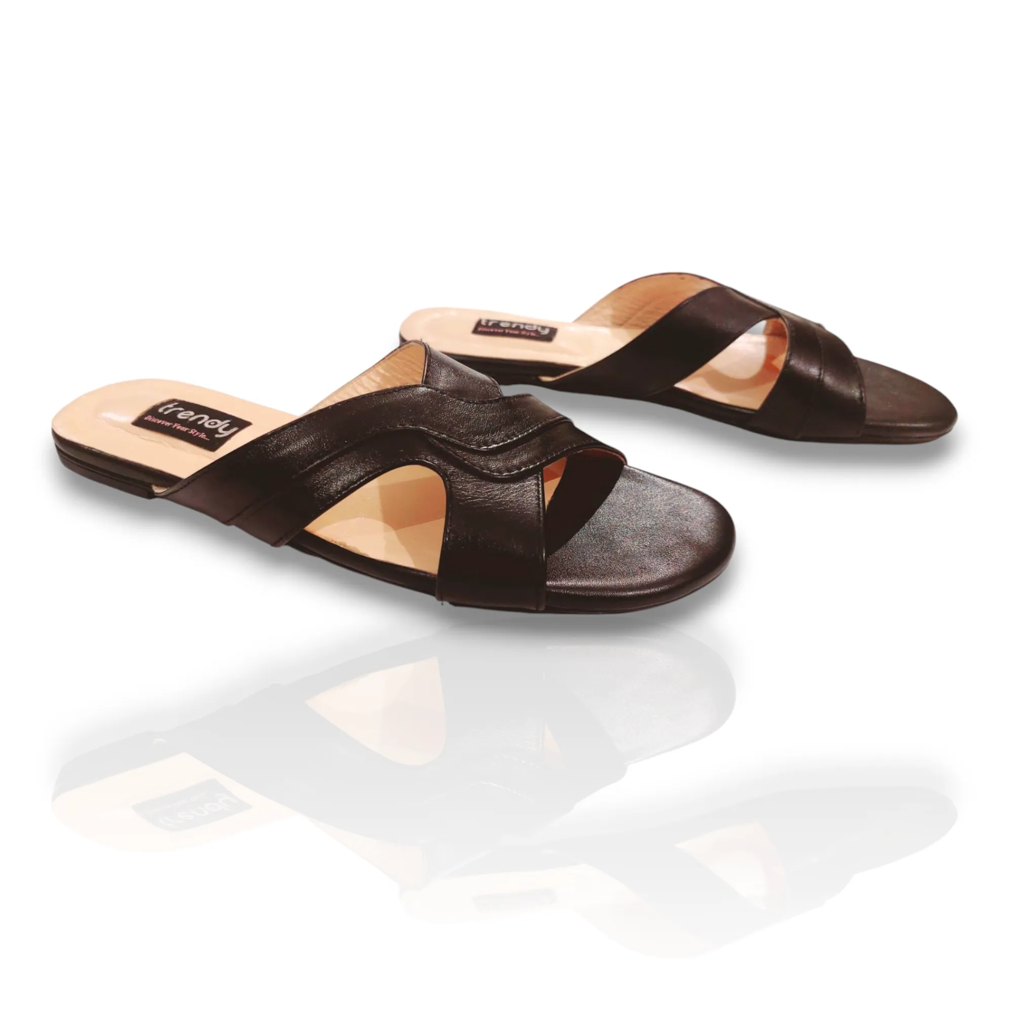 Ladies leather chappal design LS53
