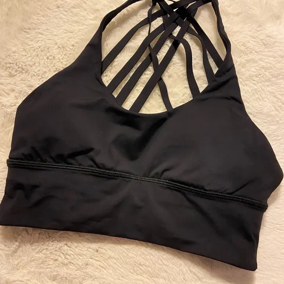 Like new LuluLemon Free to be moved black padded sports bra size 4