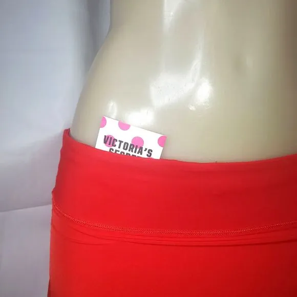 LULULEMON Circuit Breaker Pleated Tennis Skirt Skort True Red Womens Size 6