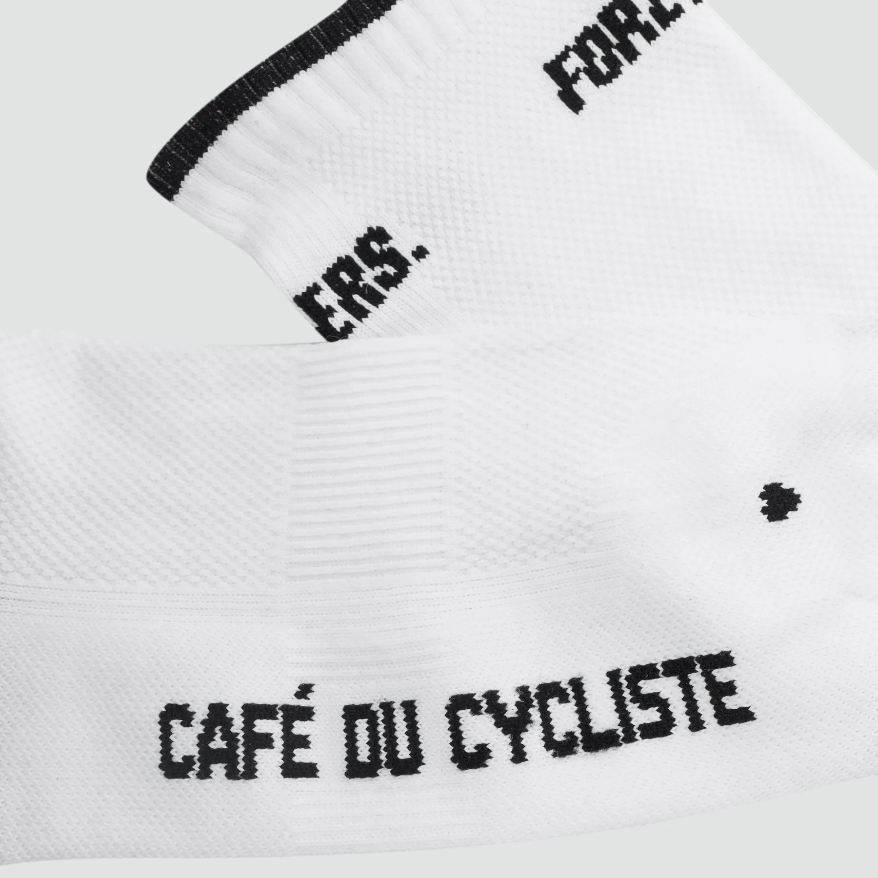 Motto Summer Socks - Black On White
