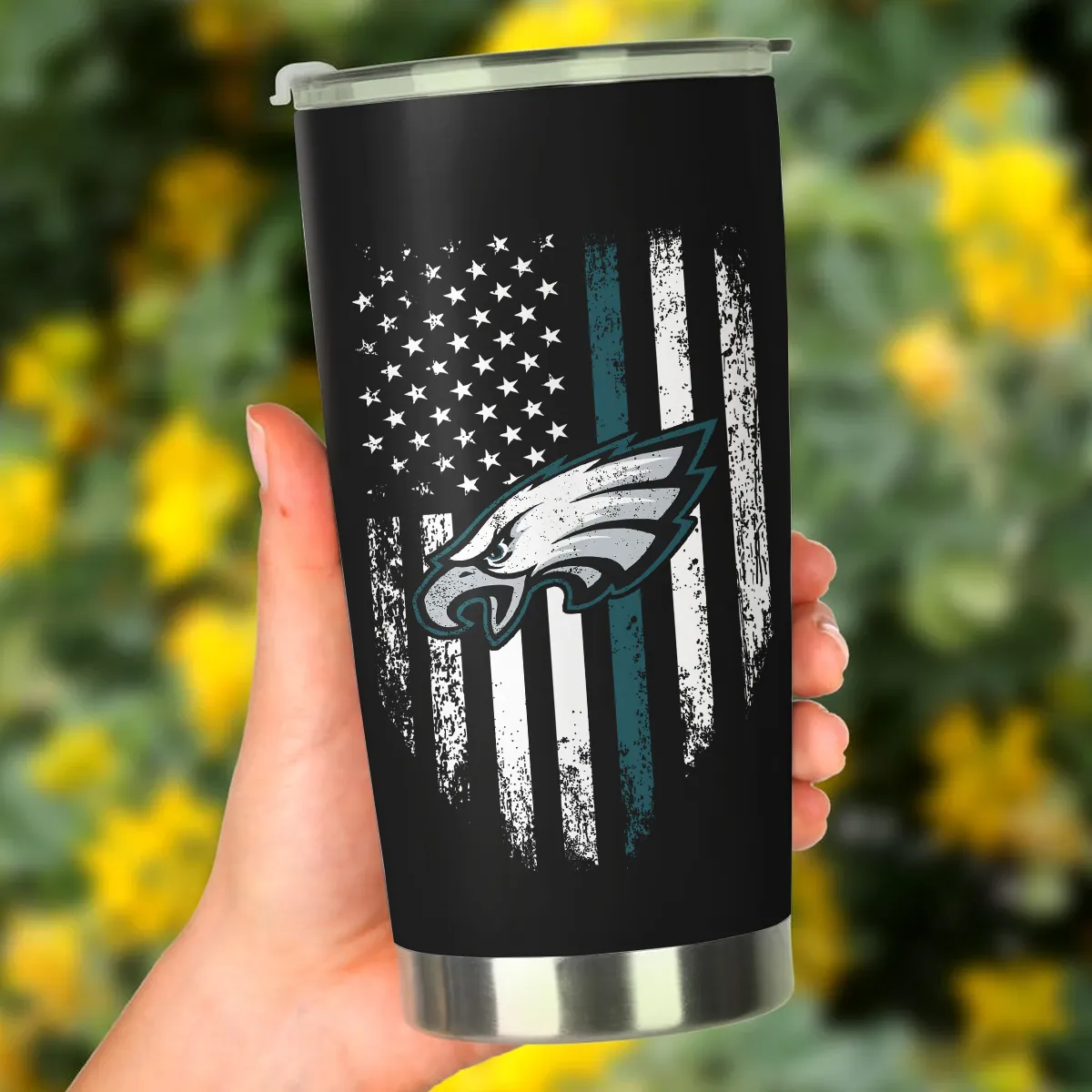 Never Underestimate An Old Man Who Loves The Philadelphia Football Tumbler