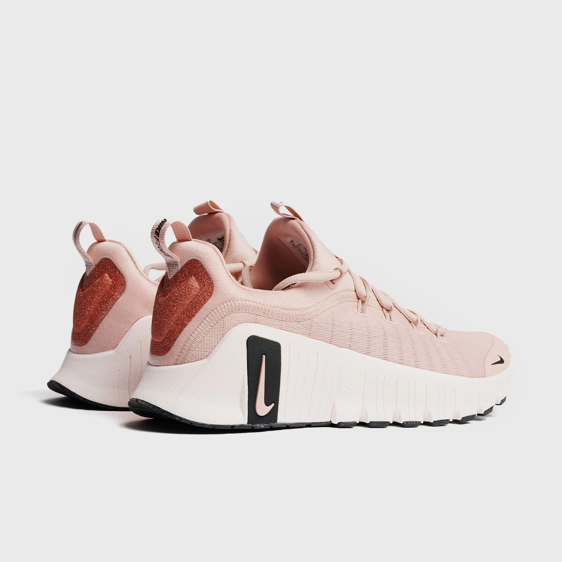 Nike - Free Metcon 6 Premium Women's Training Shoes - PINK OXFORD/BLACK-LIGHT SOFT PINK