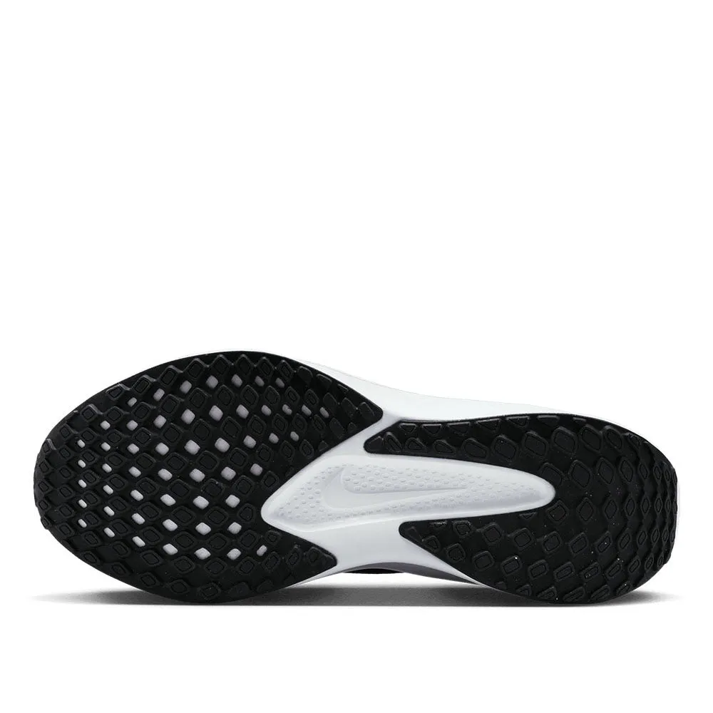 Nike Women's Quest 6 Road Running Shoes