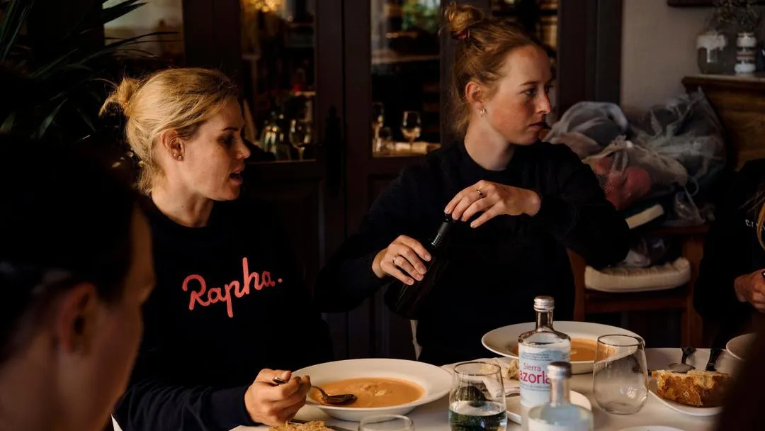Rapha - Women's Logo Sweatshirt