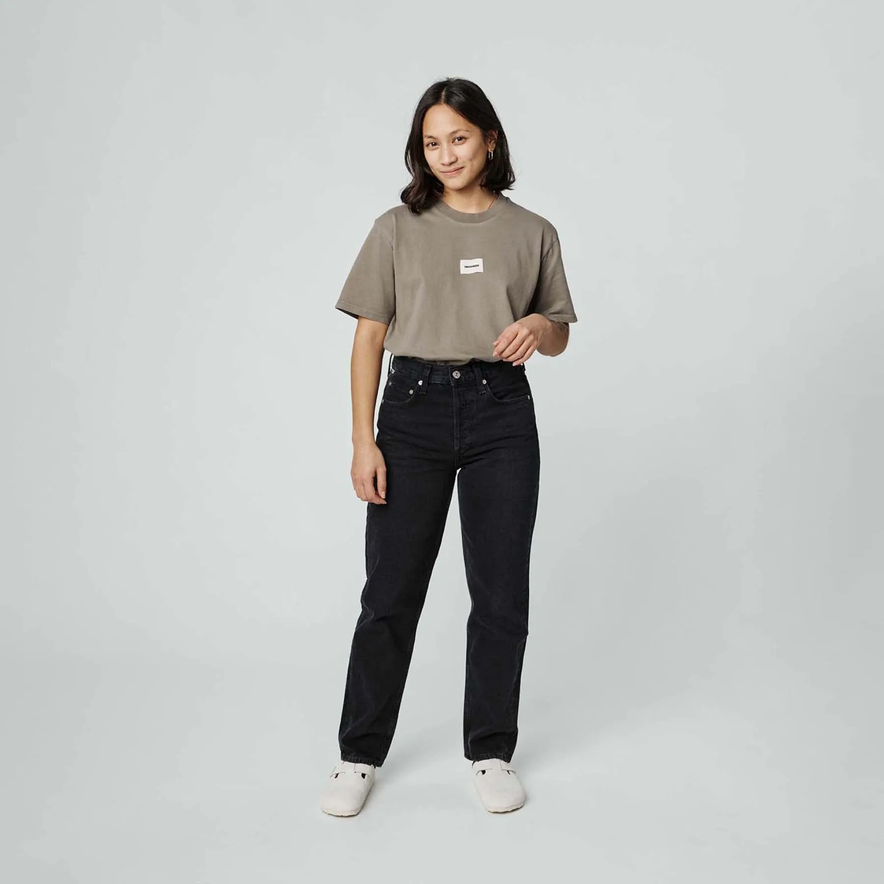 Tee Movement Fingerscrossed - Olive