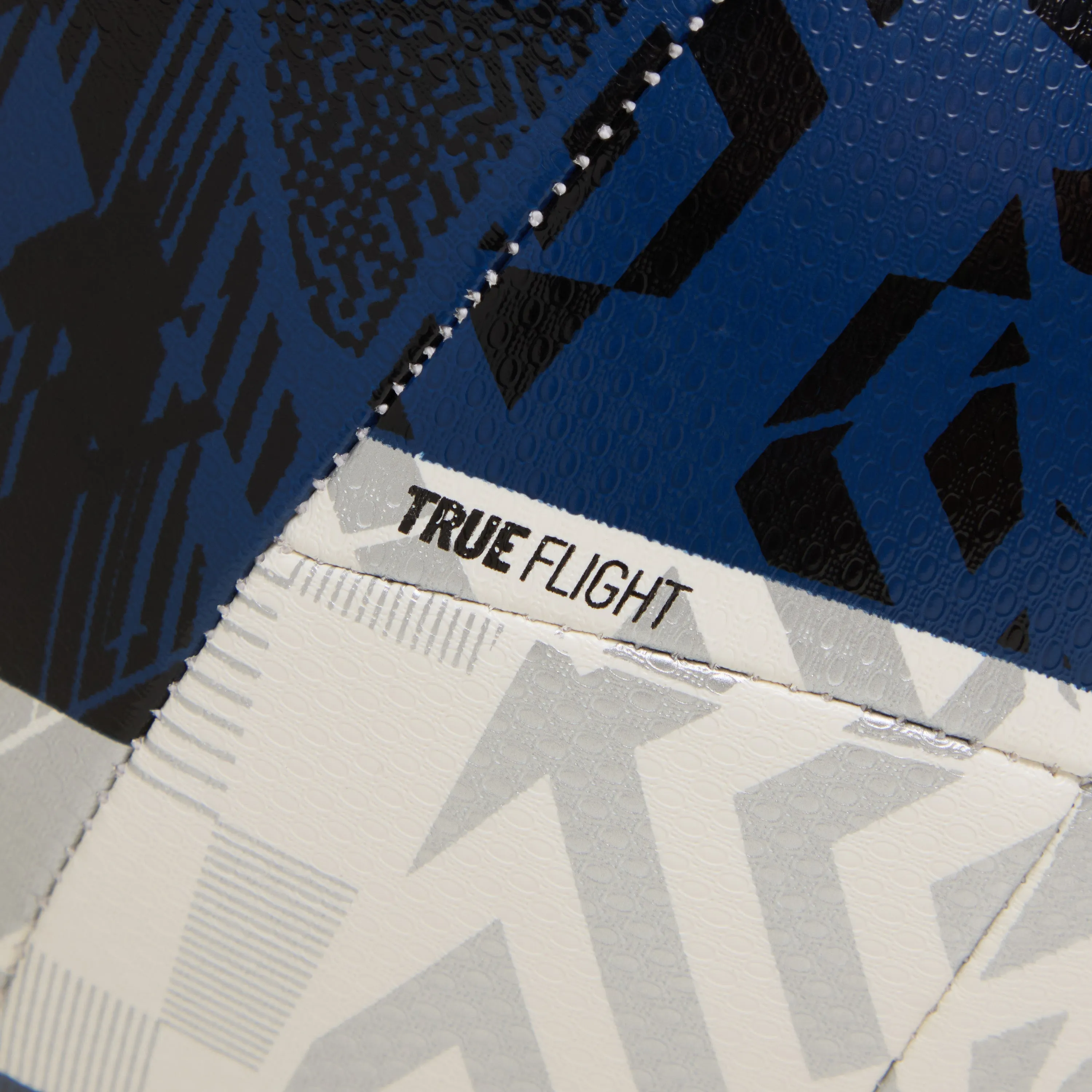 UMBRO Neo Swerve [FIFA Basic]