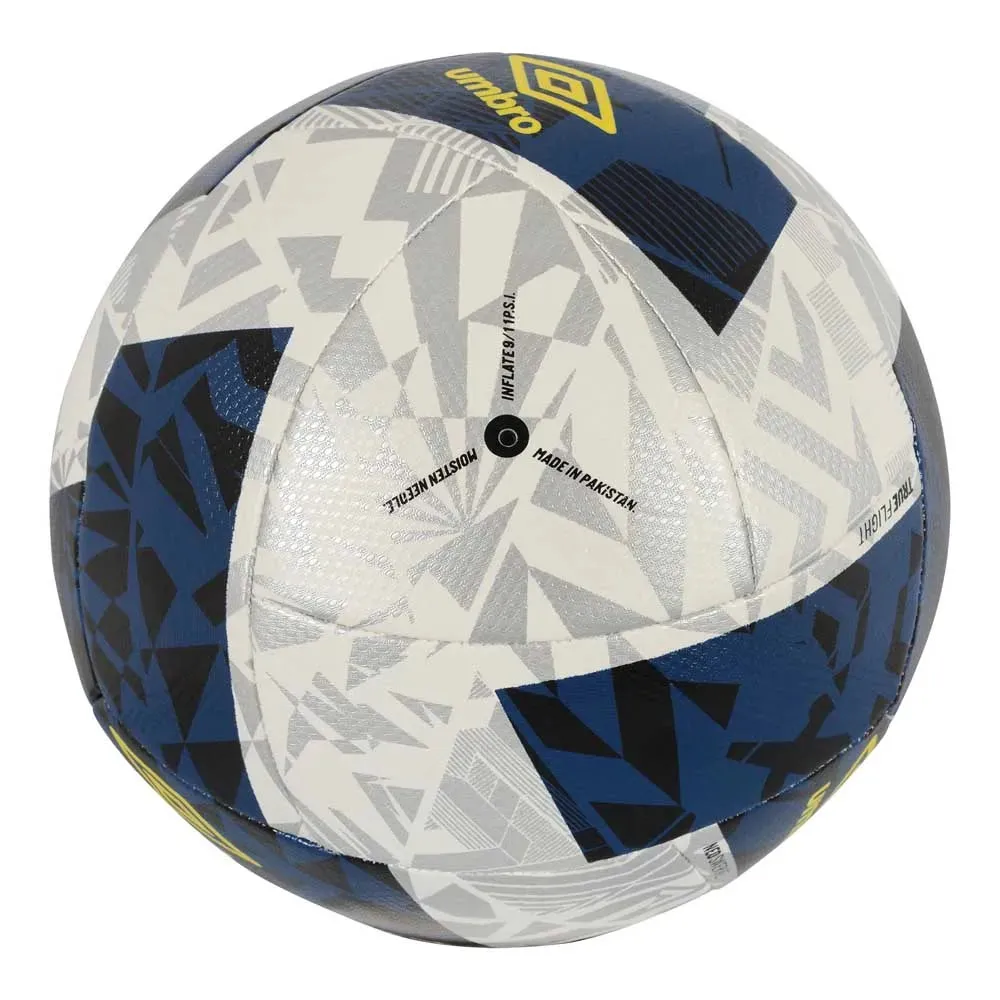 Umbro Neo Swerve football ball