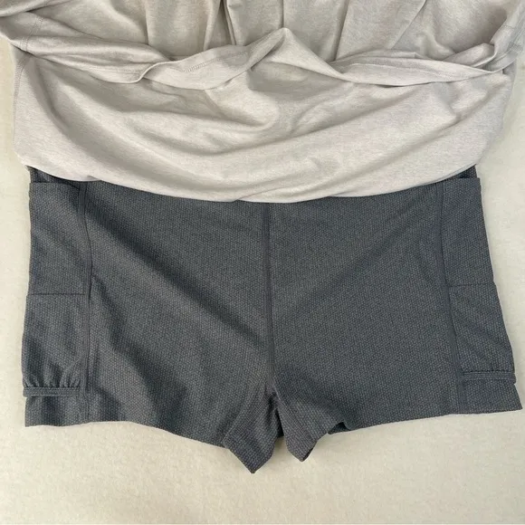Vuori Halo Performance Skirt Dreamknit Salt Heather Size XL