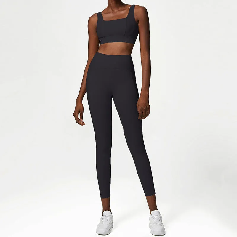 Women’s Workout Wear: Wholesome Yoga Clothing Suits for Nude Fitness